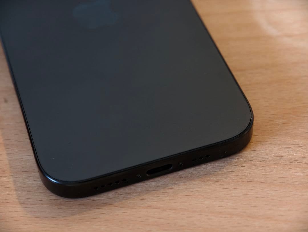 iPhone16 Pro 512GB 美品 SIMフリー バッテリー100%