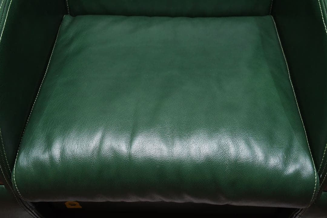 DCC12 フォルミタリア パオロ グッチ 象嵌細工　レザー　1人掛けソファ