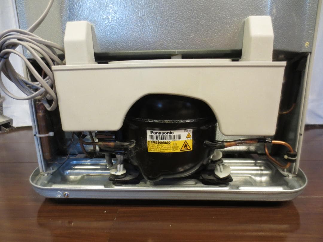 【もんた】三菱冷蔵庫 MF-U12D-S