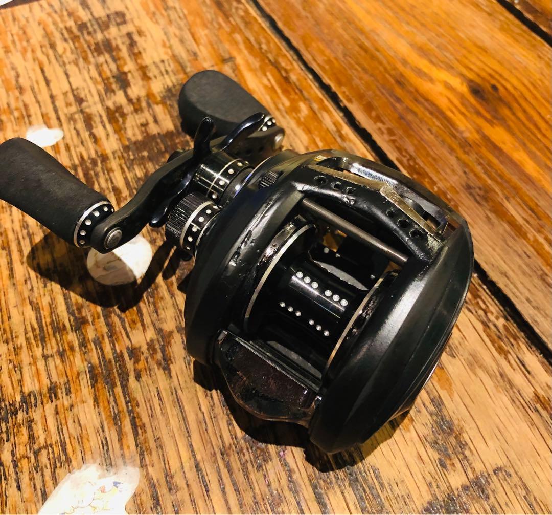 アブ・ガルシア ambassadeur REVO MGX-SHS-L 左ハンドル