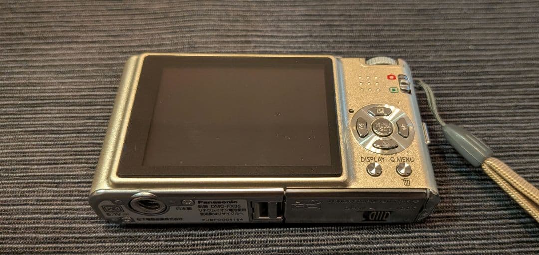 【美品】 Panasonic LUMIX DMC- FX35