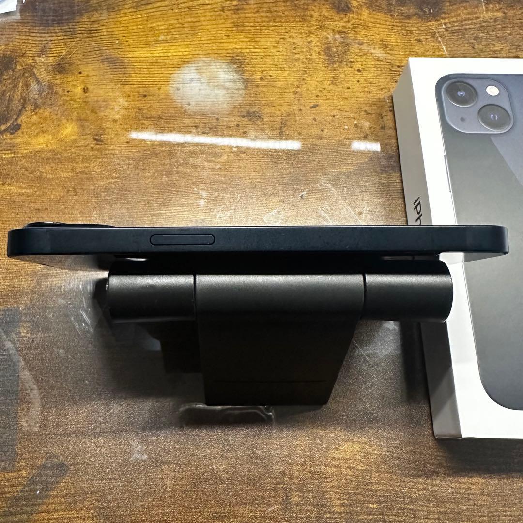 iPhone 13 ブラック128GB SIMフリー本体　バッテリー100%