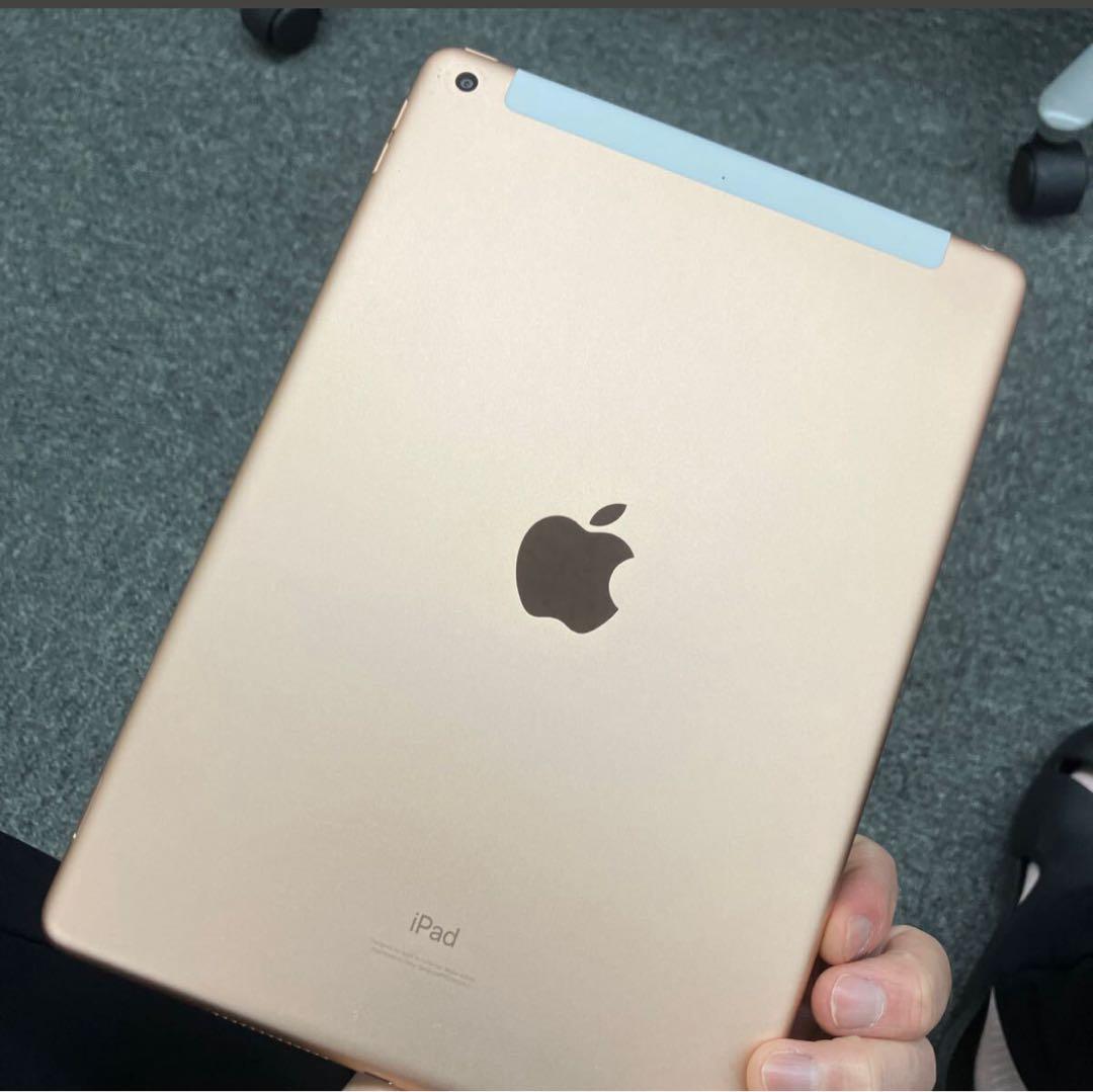 iPad 第8世代　128GB シルバー　Cellularモデル