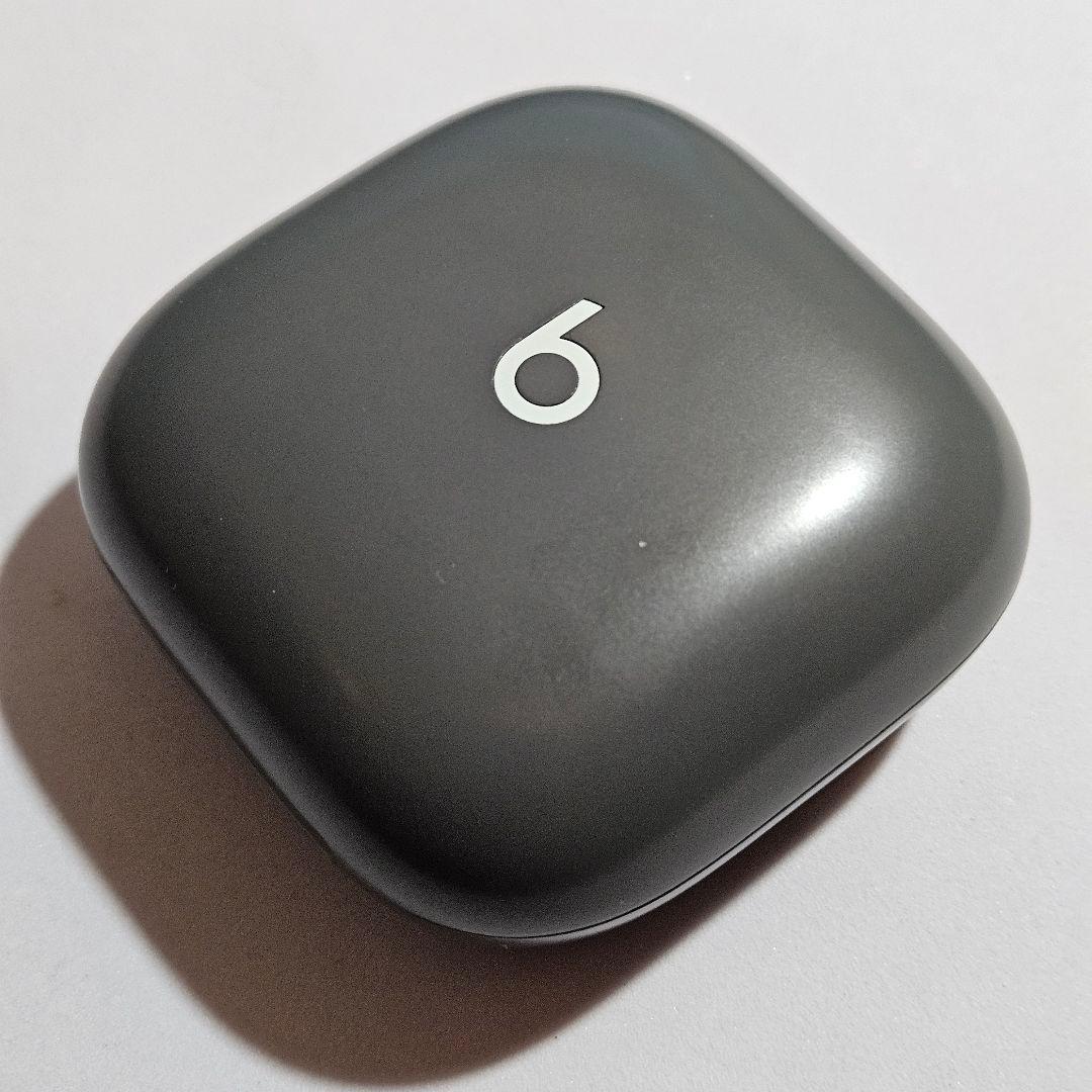 k*3様 【動作確認済】Beats Fit Pro セージ 本体＋充電ケース 美