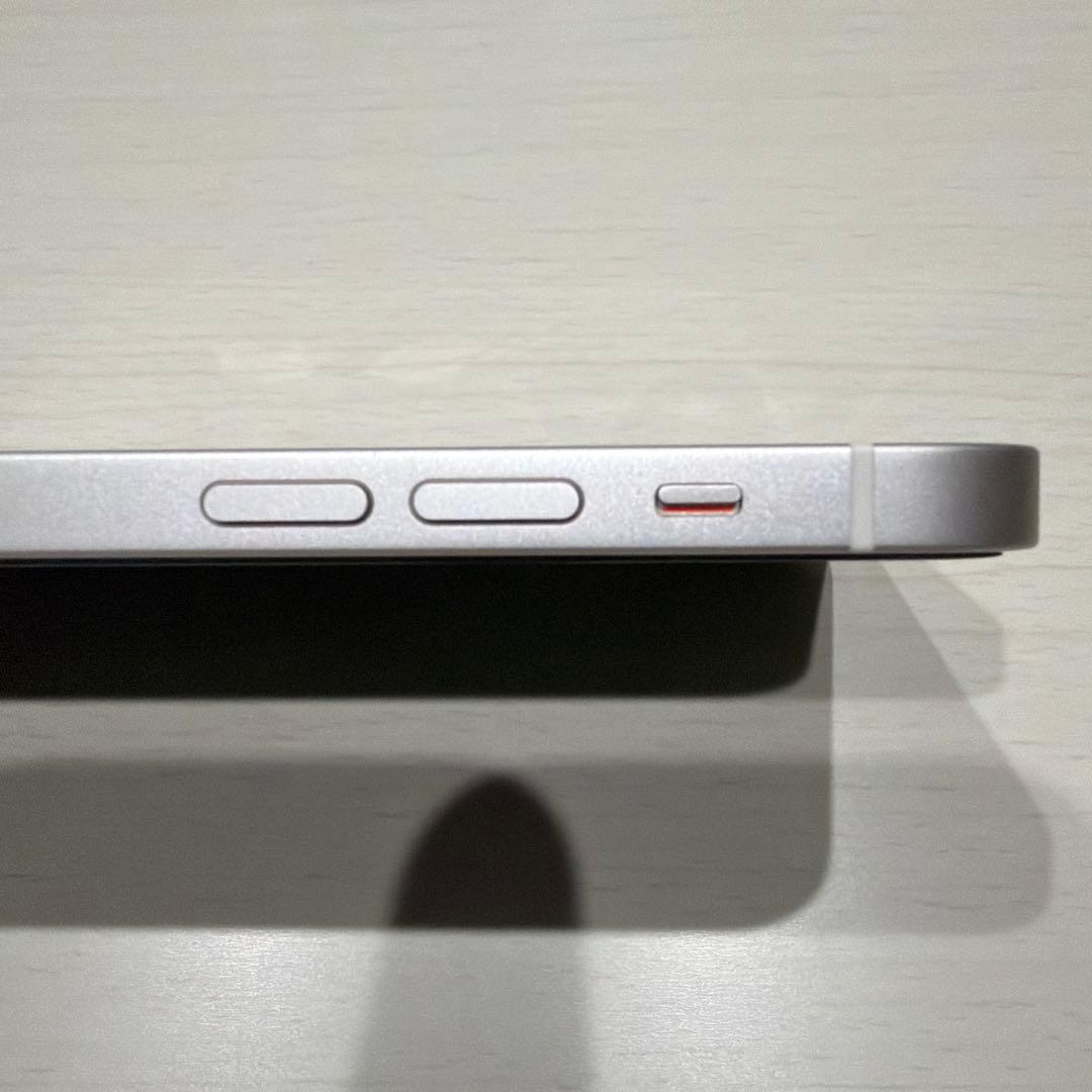 Apple iPhone12本体 128GB 付属品付き