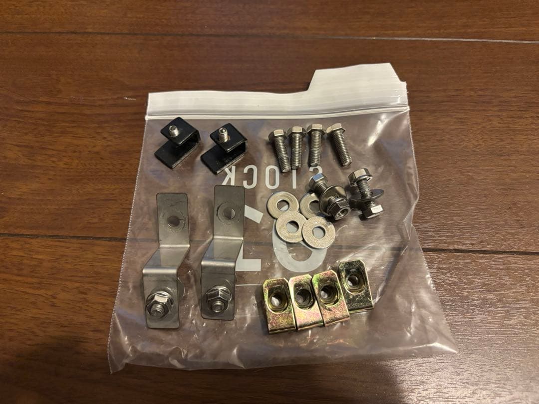 三菱デリカd5 オートフラッグス マッドフラップ ブラック