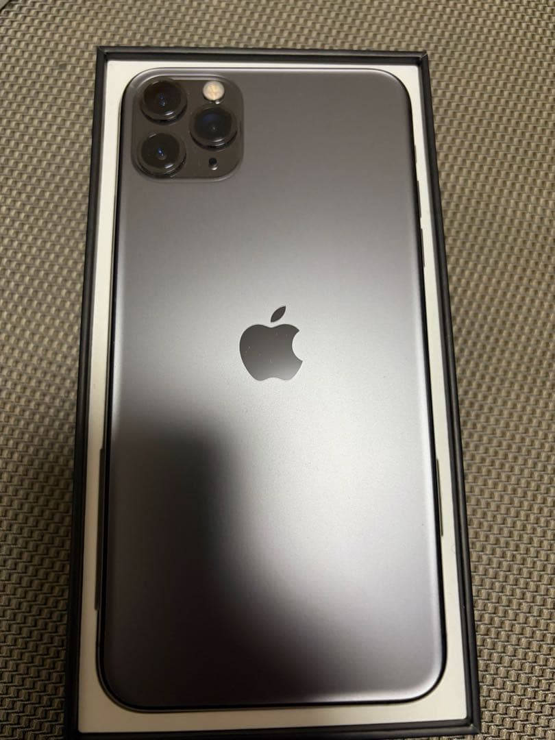 iphone 11 pro max 64GB SIMフリー