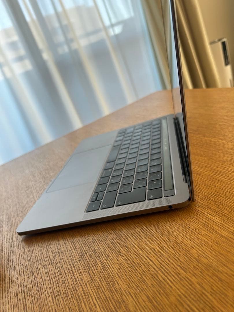 MacBook本体 MacBook Pro 13-inch, 2019