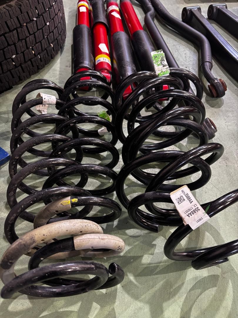 Jeep JLラングラー ウィリス純正 モパー製ショック サスペンションセット