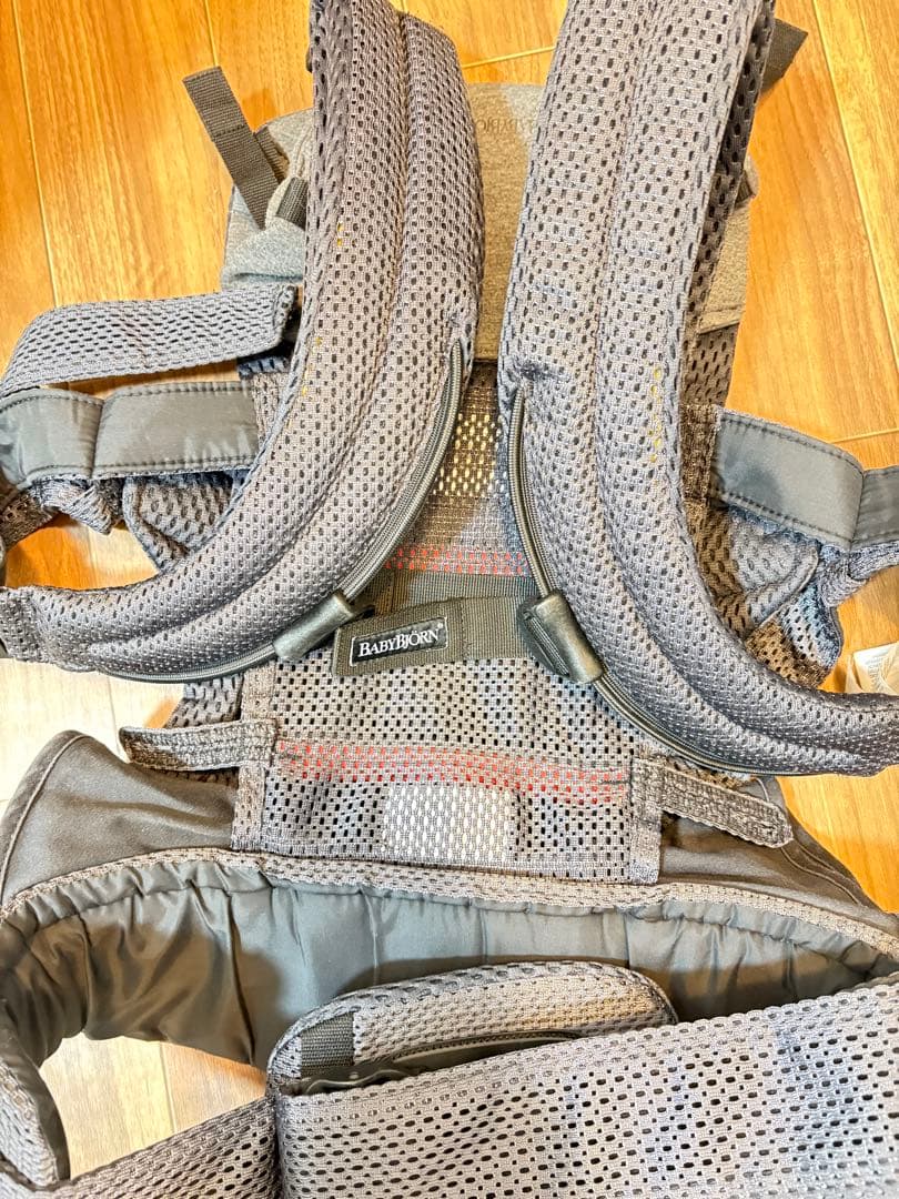 【美品】BABYBJORN 抱っこ紐 HARMONY アンスラサイト 箱付き