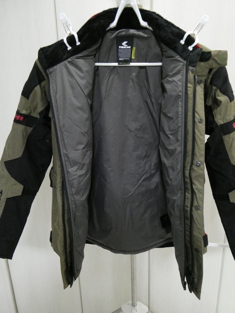 バイク　ジャケット　タイチ　シューズ　プロテクタ　オフロード　パンツ　グローブ