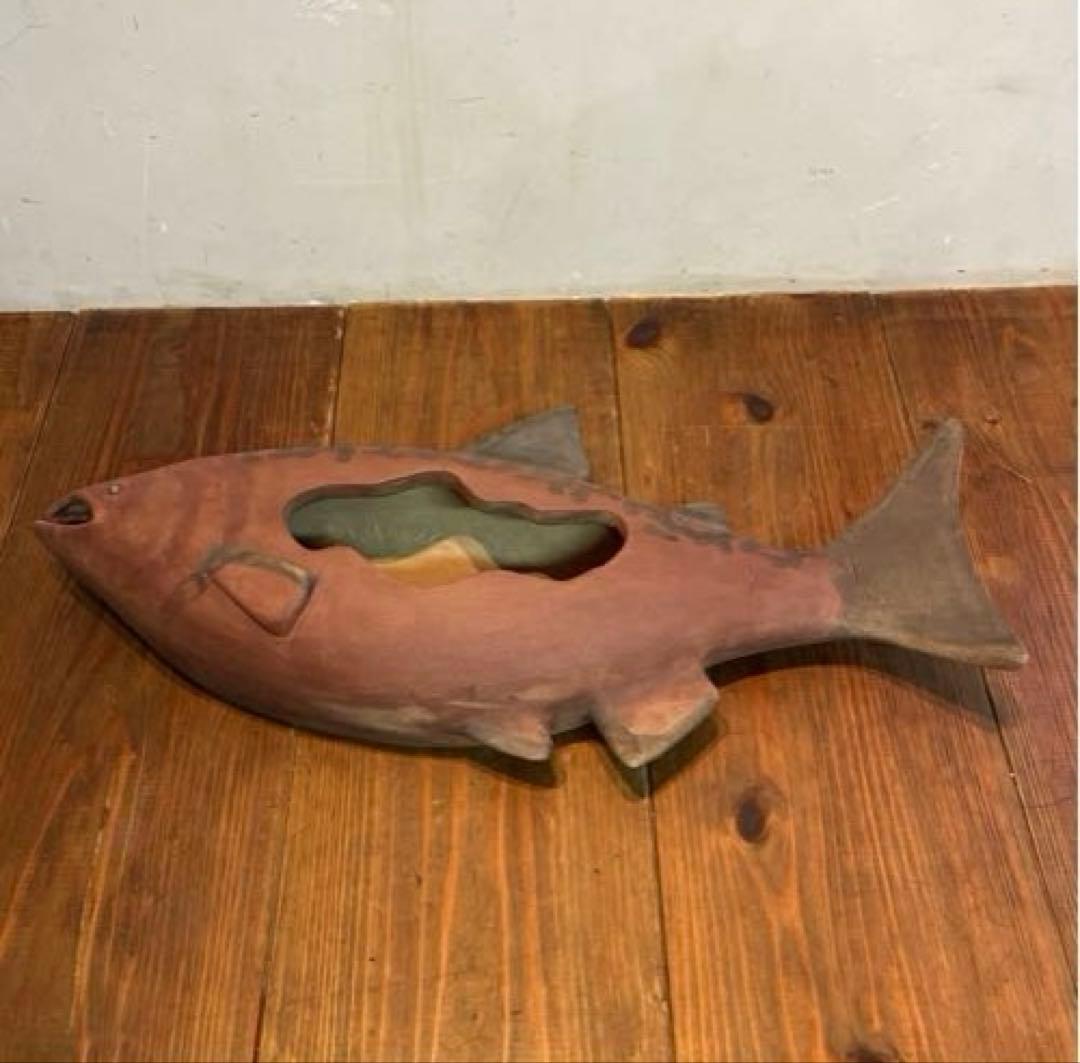 美品　陶芸　焼物　魚　花器　陶器　花瓶　オブジェ　重厚感ある　花入