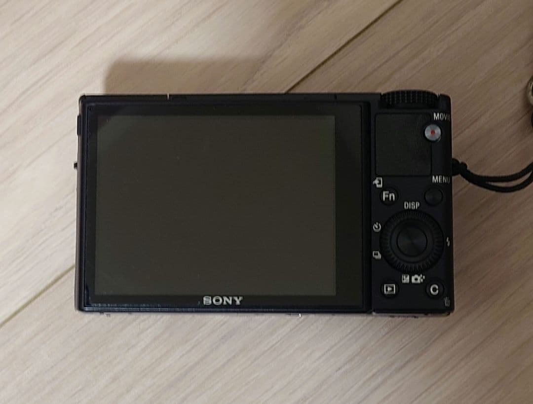 SONY RX100Ⅲコンパクトデジタルカメラ ZEISSレンズ