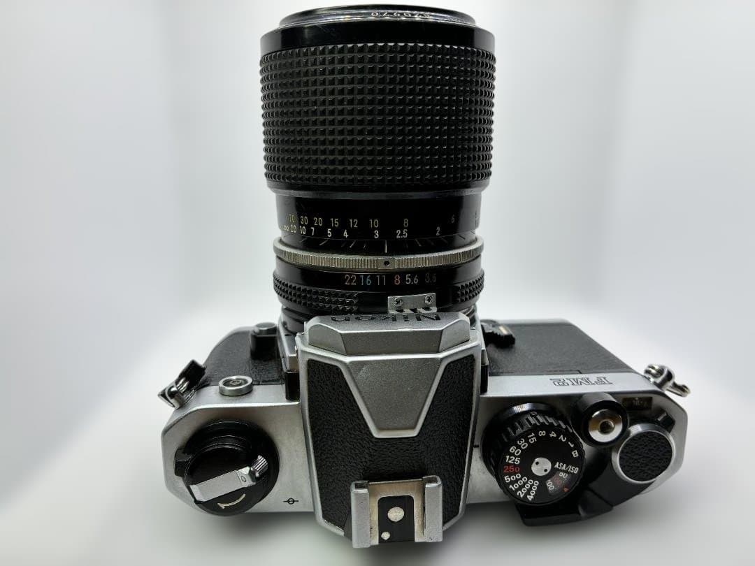 Nikon New FM2 silver 前期ハニカムシャッター幕+ズームレンズ