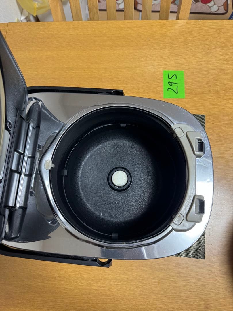 2022年製パナソニック可変圧力IHジャー炊飯器　SR-MPW10E9 動作保証