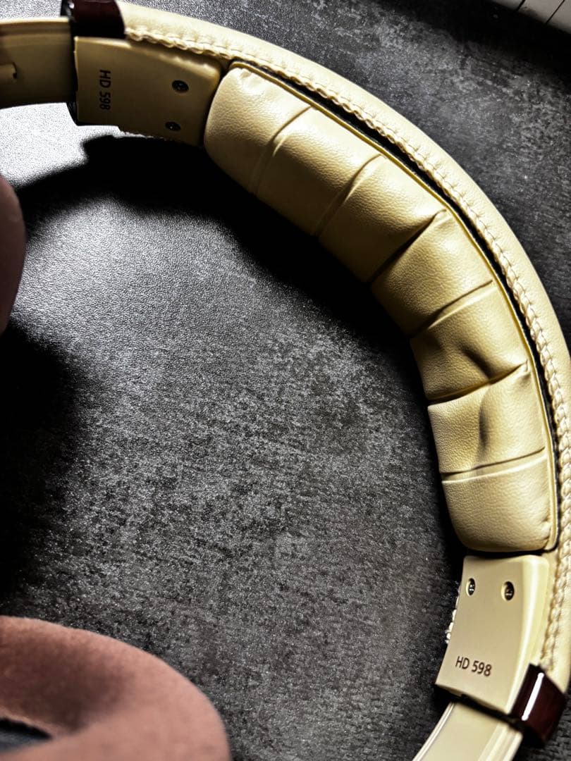 ゼンハイザー オープン型ヘッドホン HD598【有線ヘッドホン】