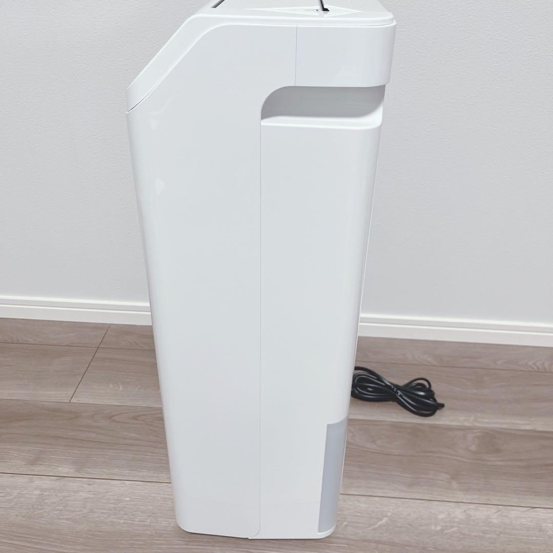 【美品】コロナ　衣類乾燥除湿機CD-WH1822 2022年製
