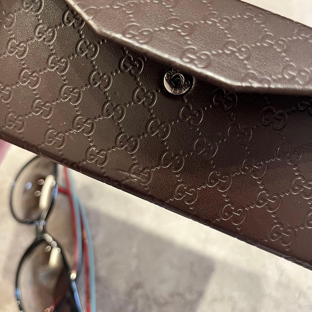 GUCCI ブラックフレーム サングラス ケース付き