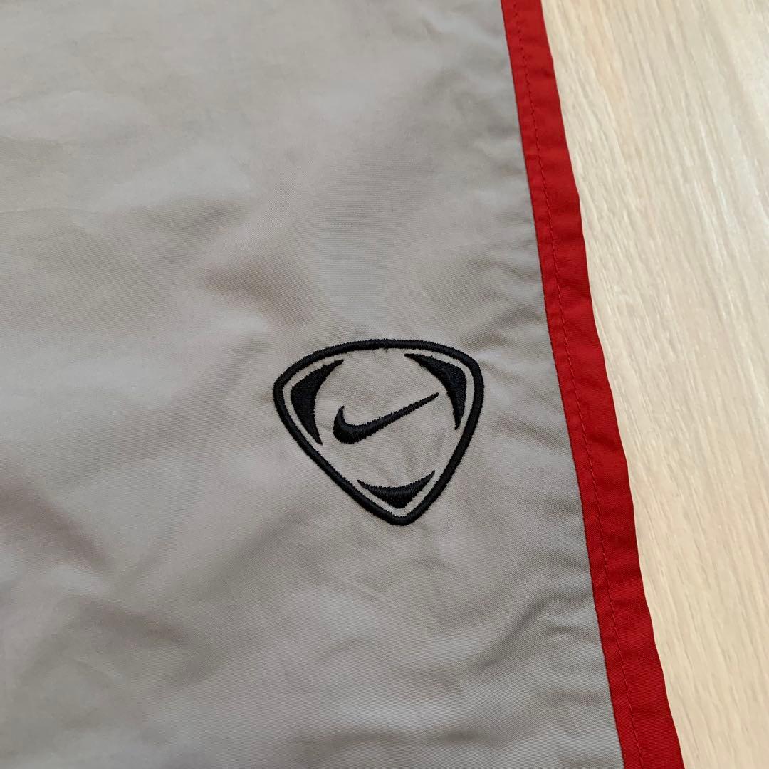 NIKE ナイキ ウィンドブレーカー上下 ジャージ センター刺繍 ピステ y2k