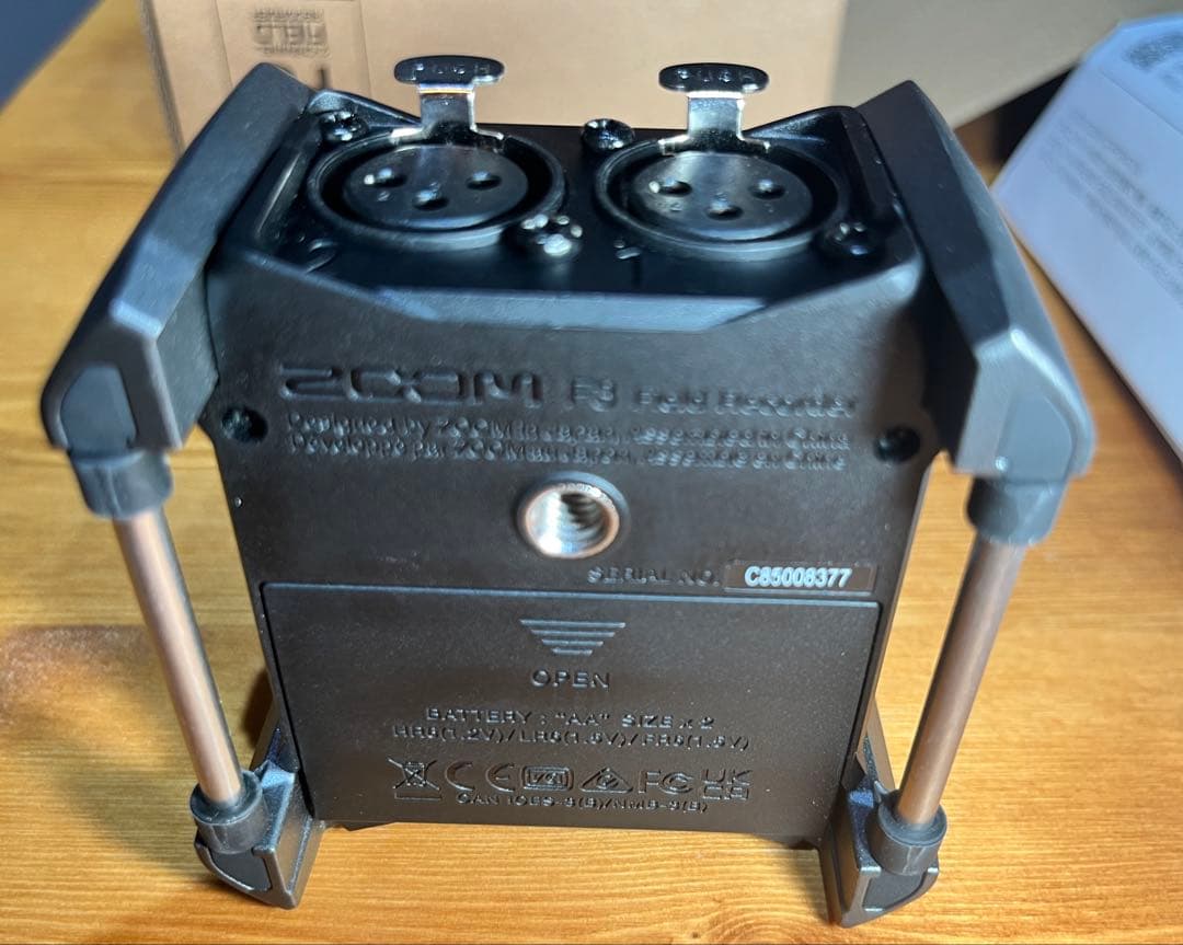 ZOOM F3 フィールドレコーダー　ほぼ未使用