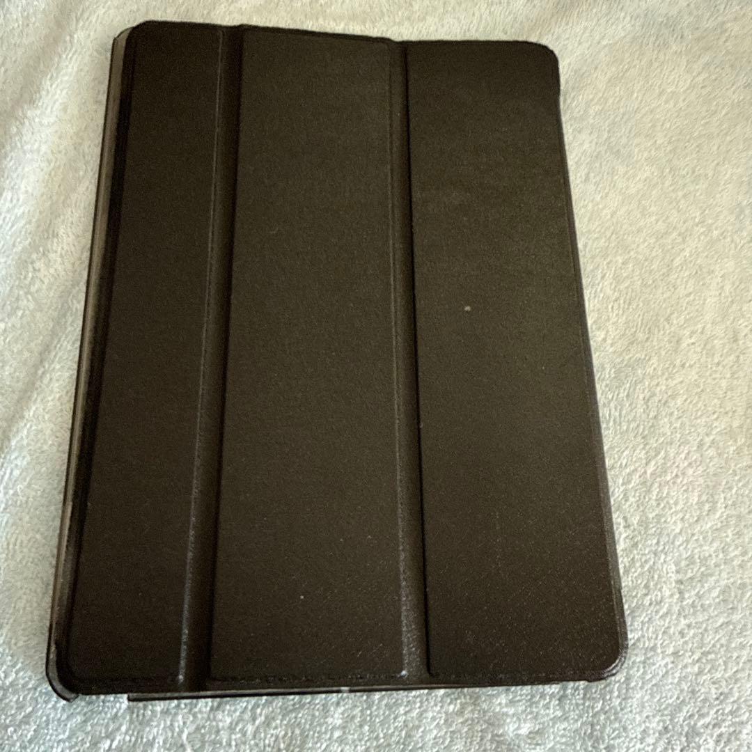 Apple iPad (モデルA1954) シルバー6世代32GB美品