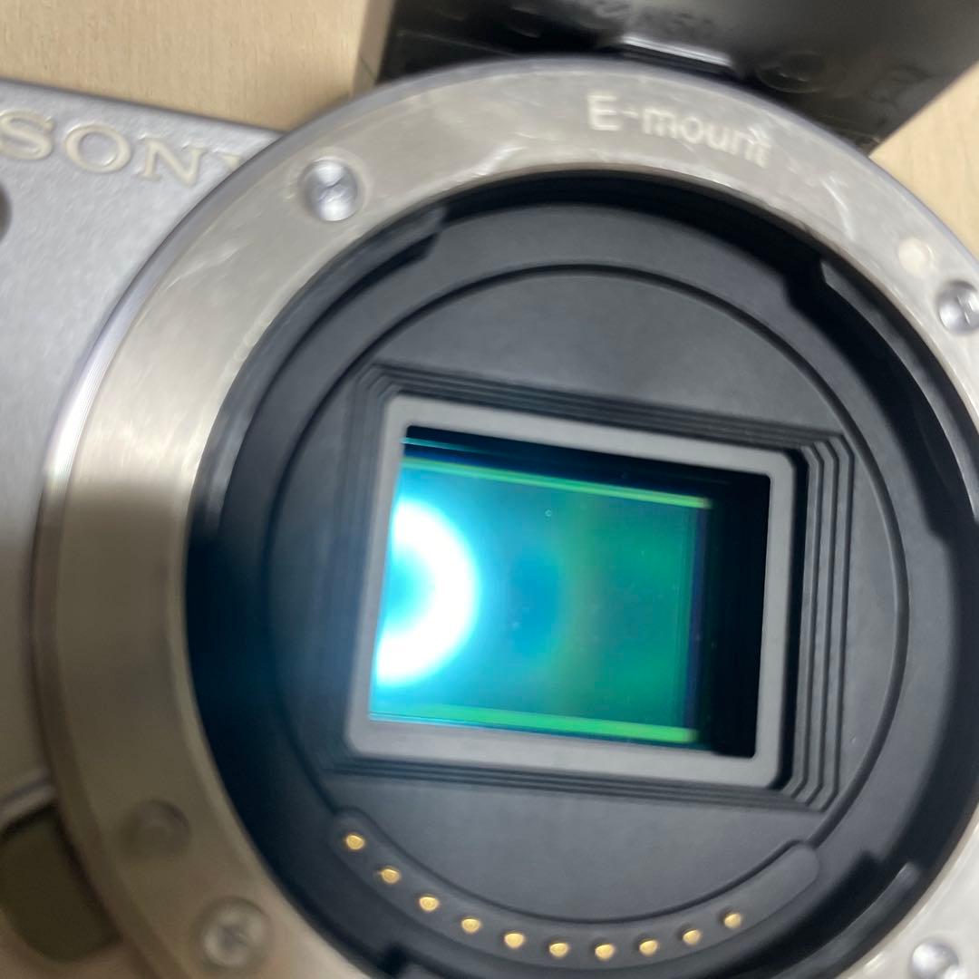 SONY NEX-5 ミラーレスカメラ シルバー　SEL16F28