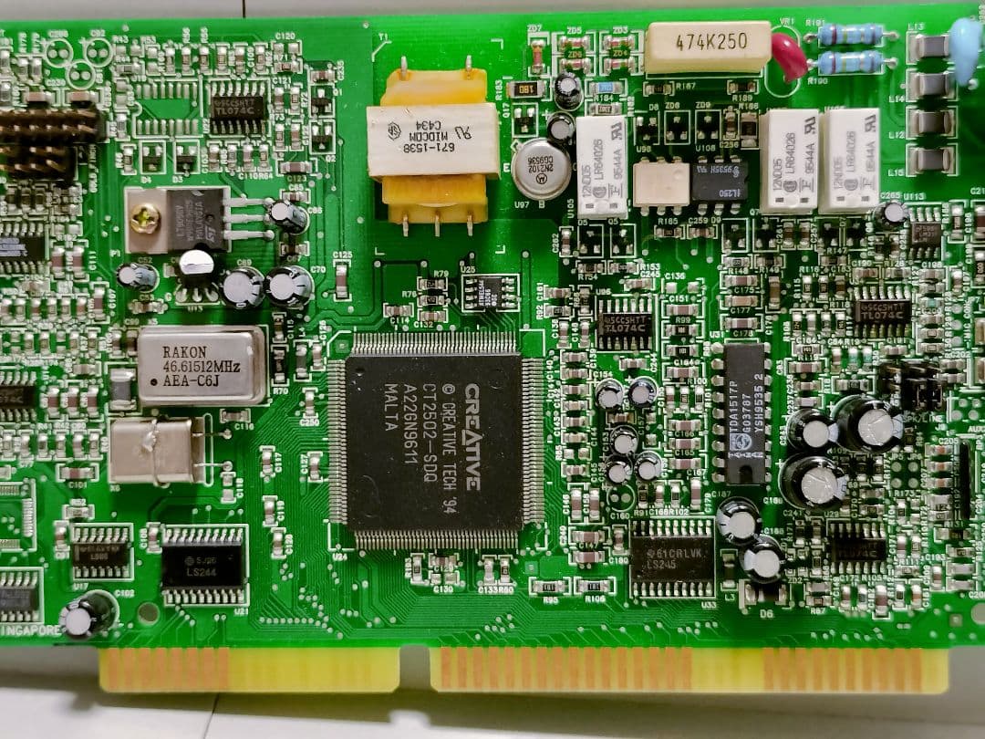 Creative製音源ボード CT3210