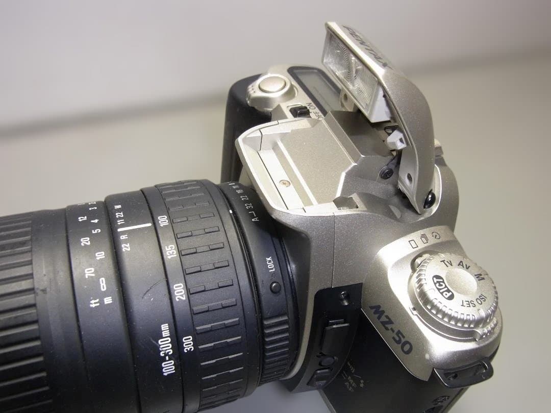 091 PENTAX MZ-50 一眼レフカメラ SIGMAレンズ付き送料込み