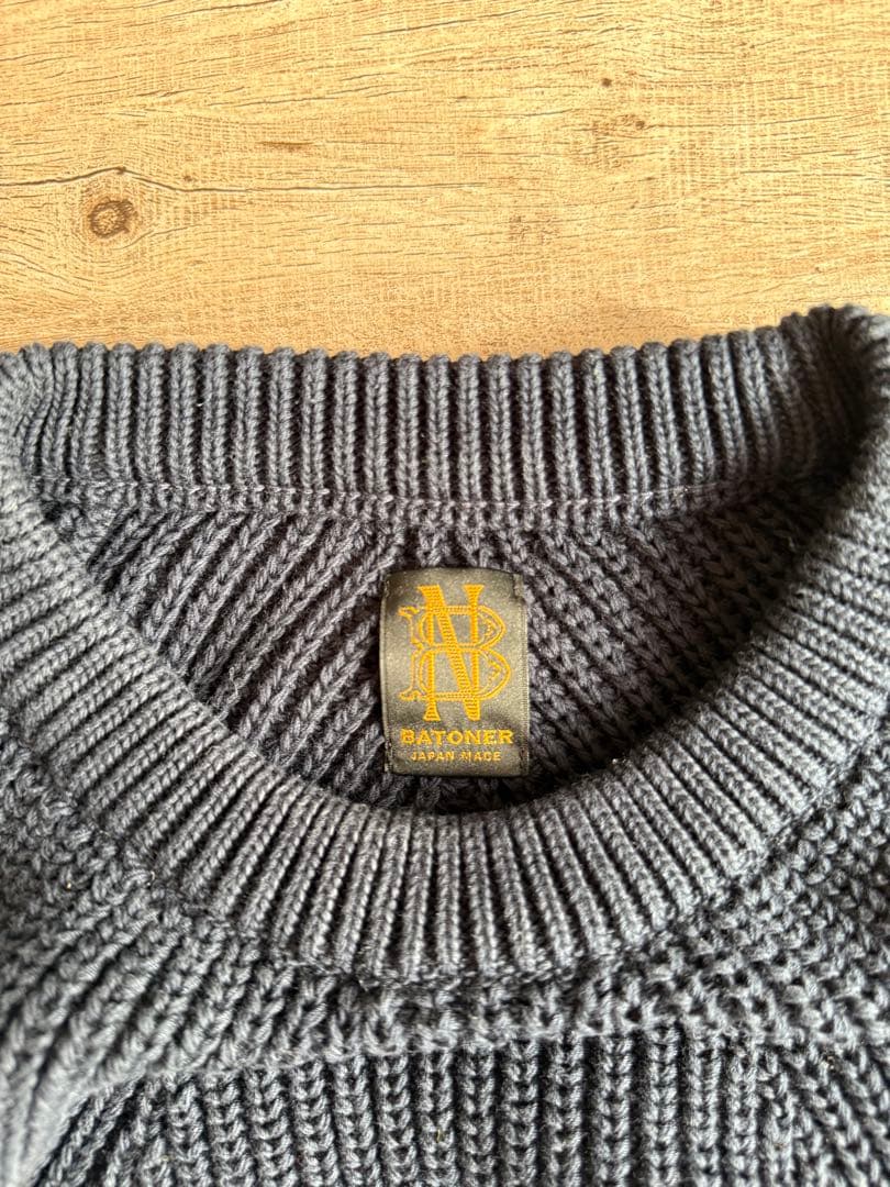 BATONER SIGNATURE CREW NECK 3 ネイビー