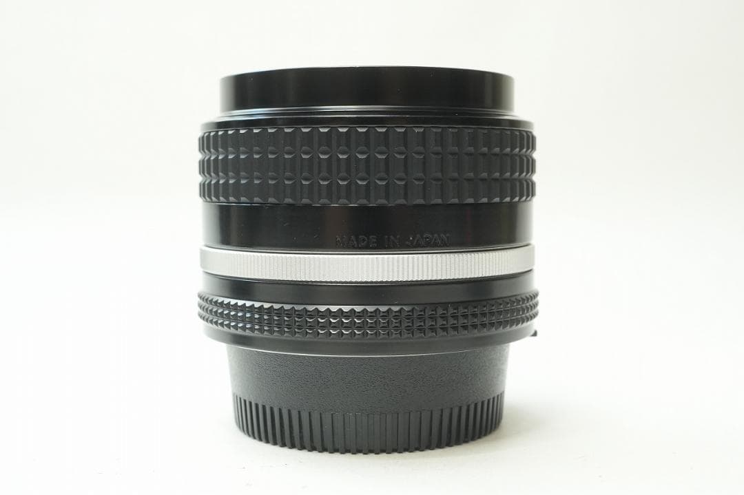 ■広角 単焦点レンズ　Nikon Ai-s NIKKOR 28mm F3.5