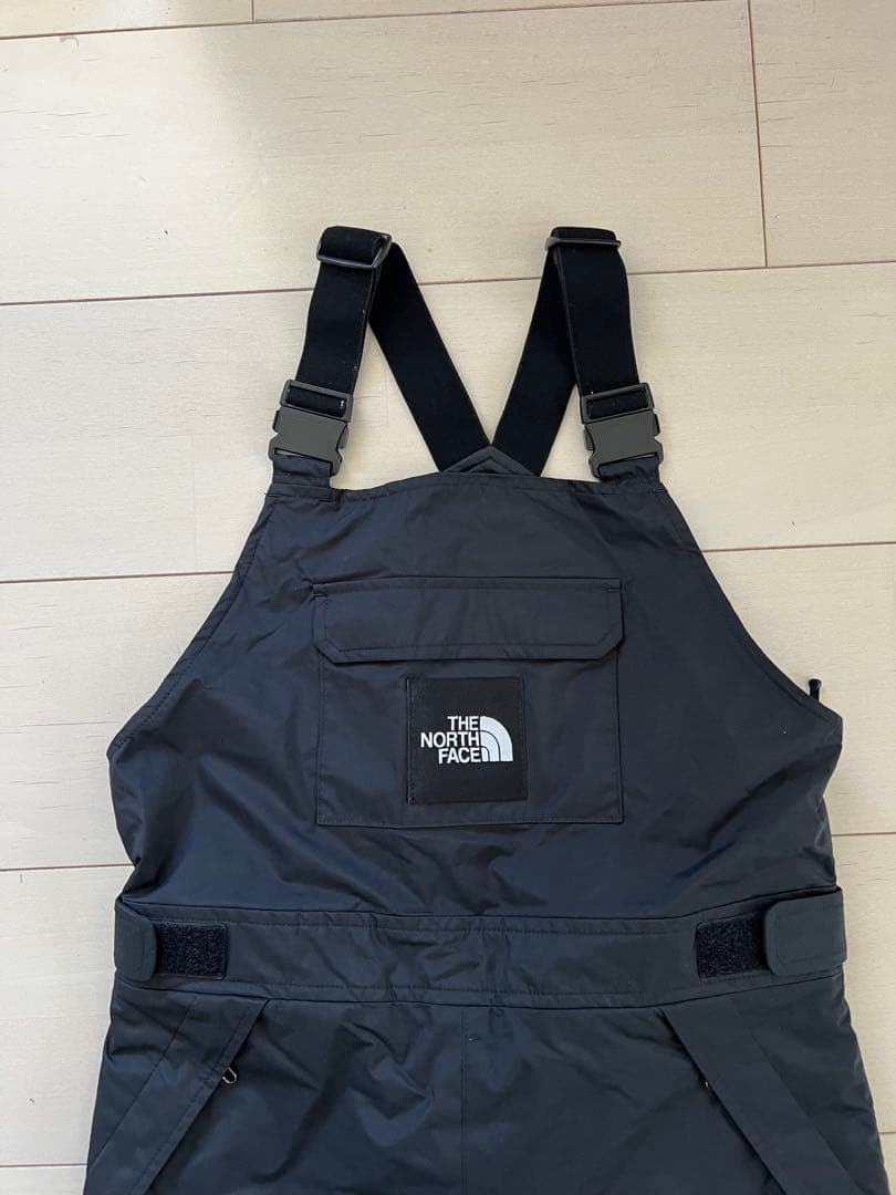 ノースフェイス スノーインサレーションビブ　キッズ　140 美品スノボ　スキー