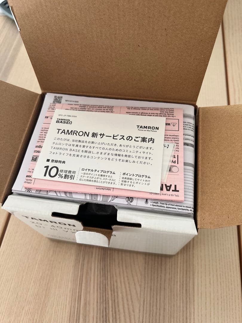 TAMRON 20-40mm F/2.8 Di III VXD 屋内撮影のみ。