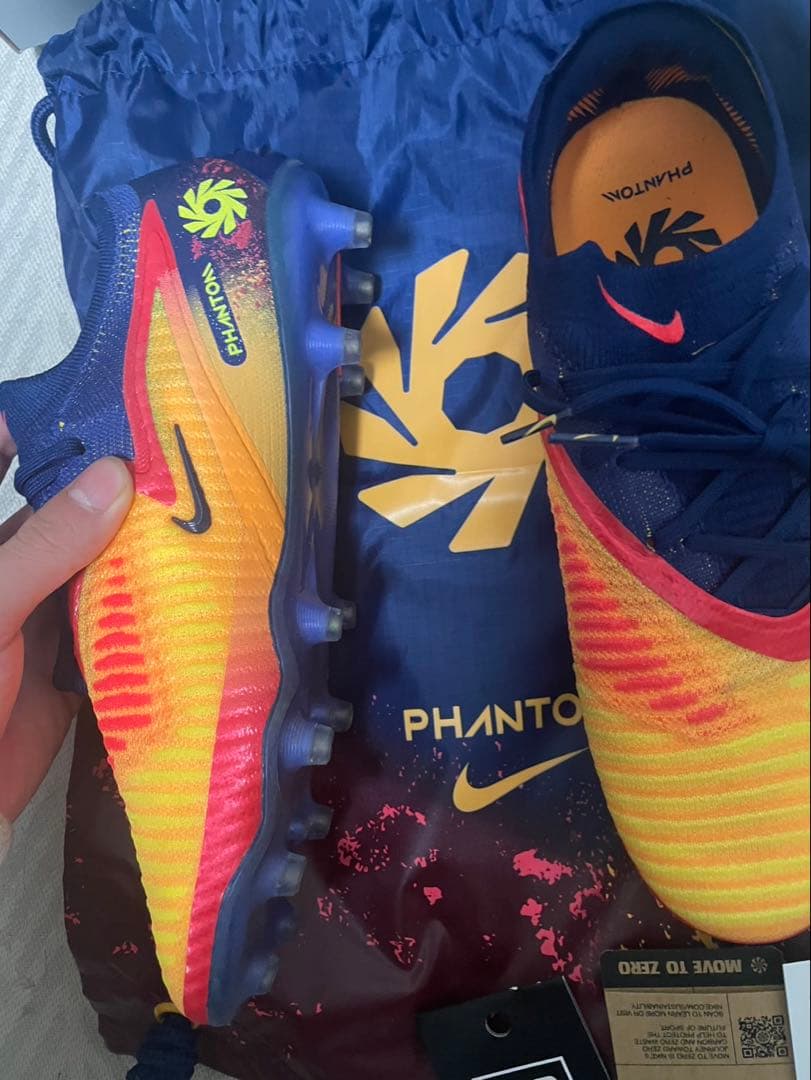 ナイキ　ファントム6 LOWエリートAG-PRO EH 限定モデル