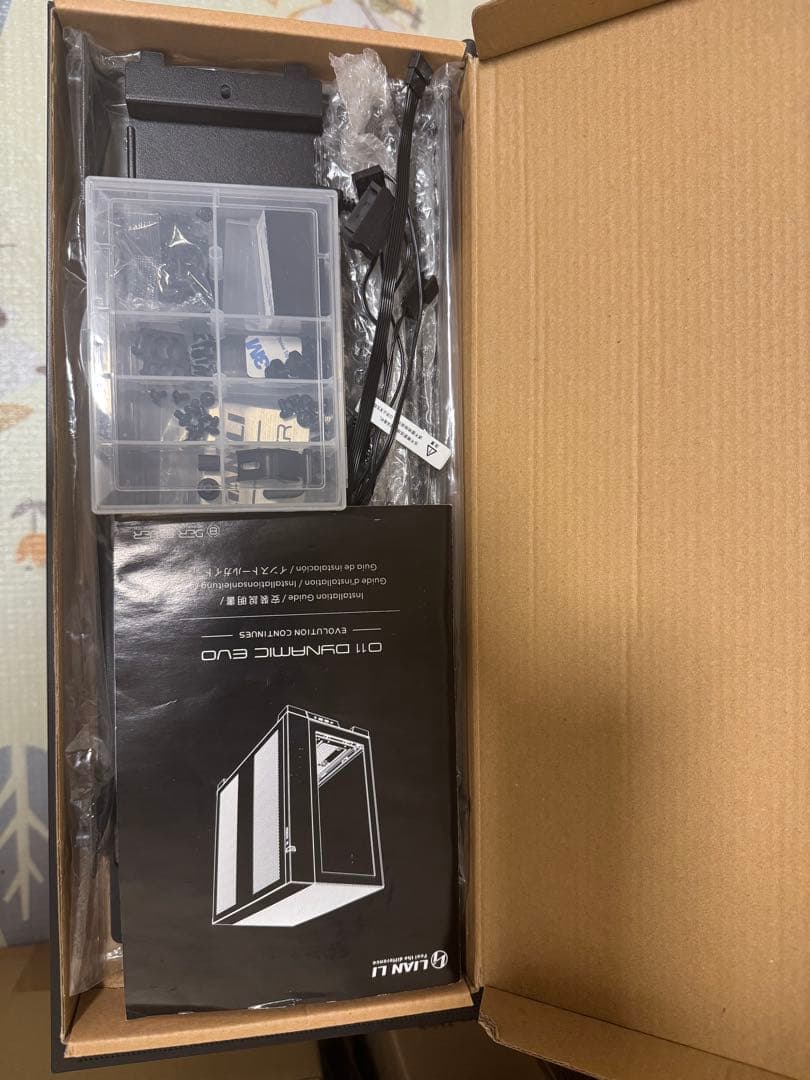 Lian Li 011 DYNAMIC EVO PCケース