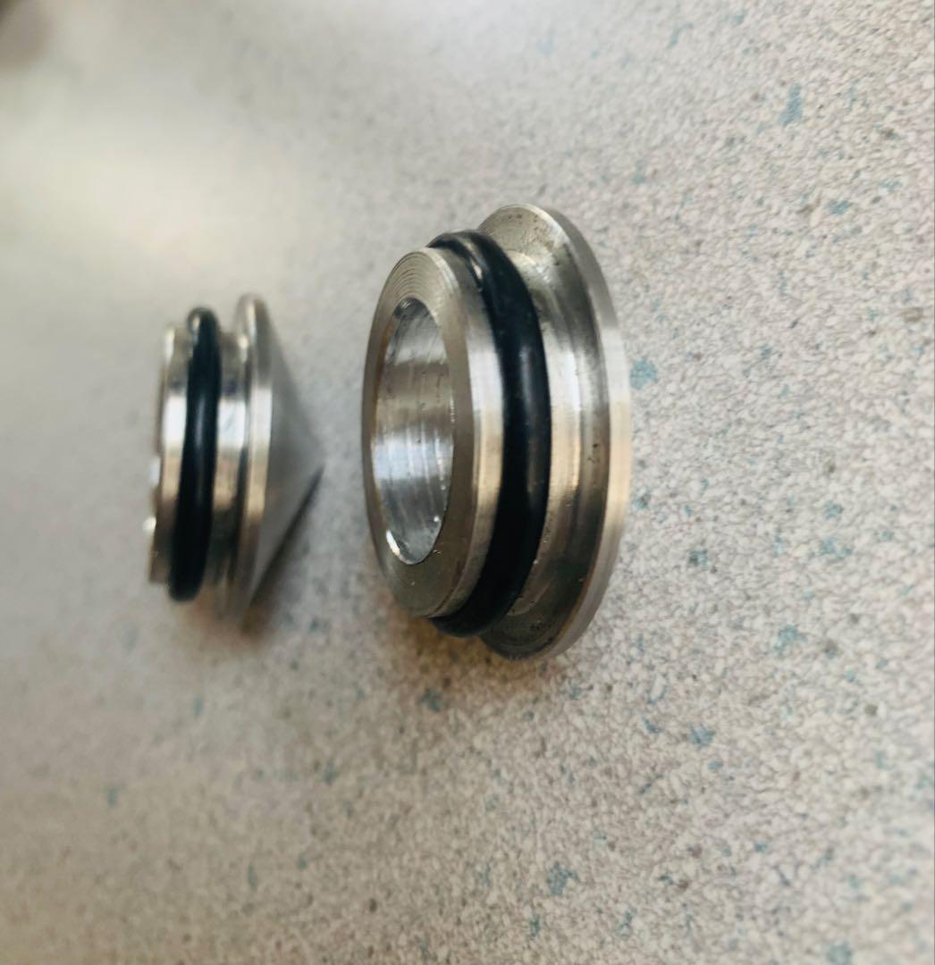 直吊りフレーム+リアハブ変換スペーサー+スパイクフレームキャップ　セット