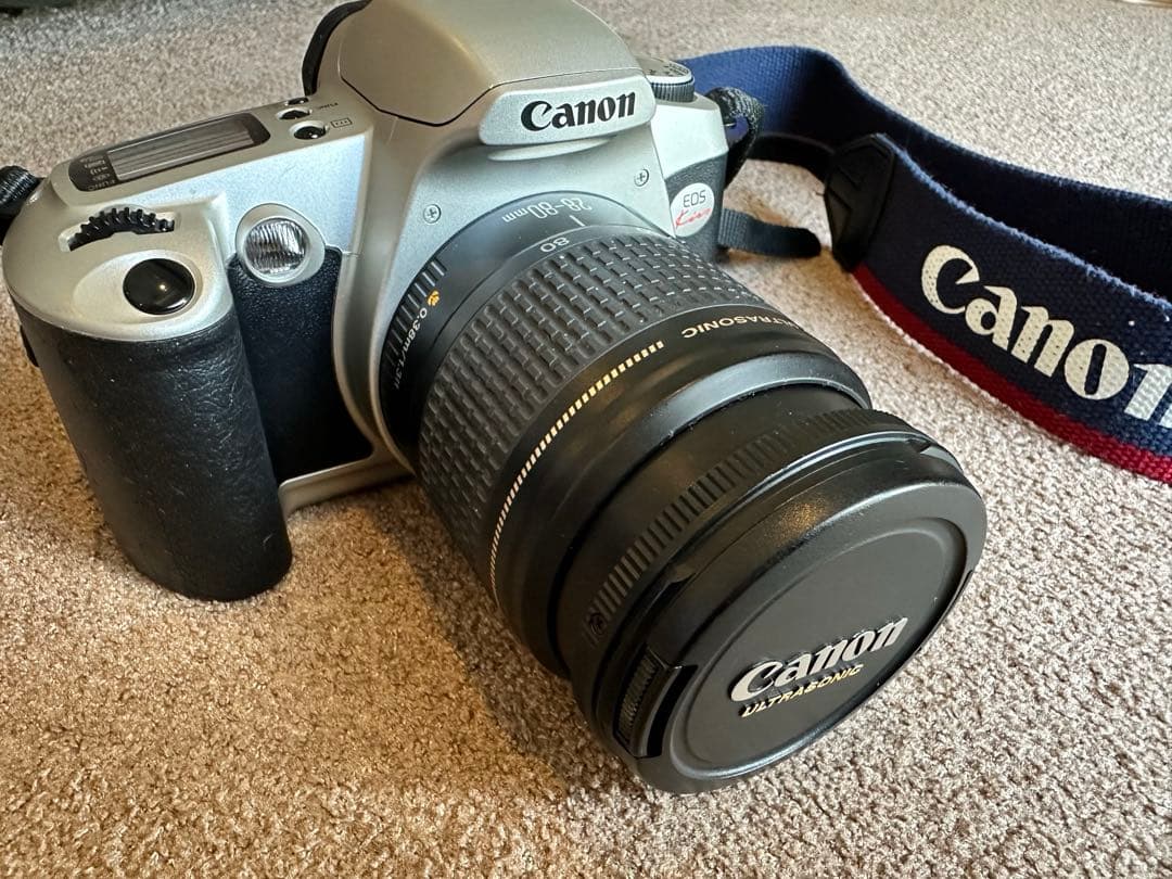 Canon NEW EOS Kiss フィルム一眼レフカメラ