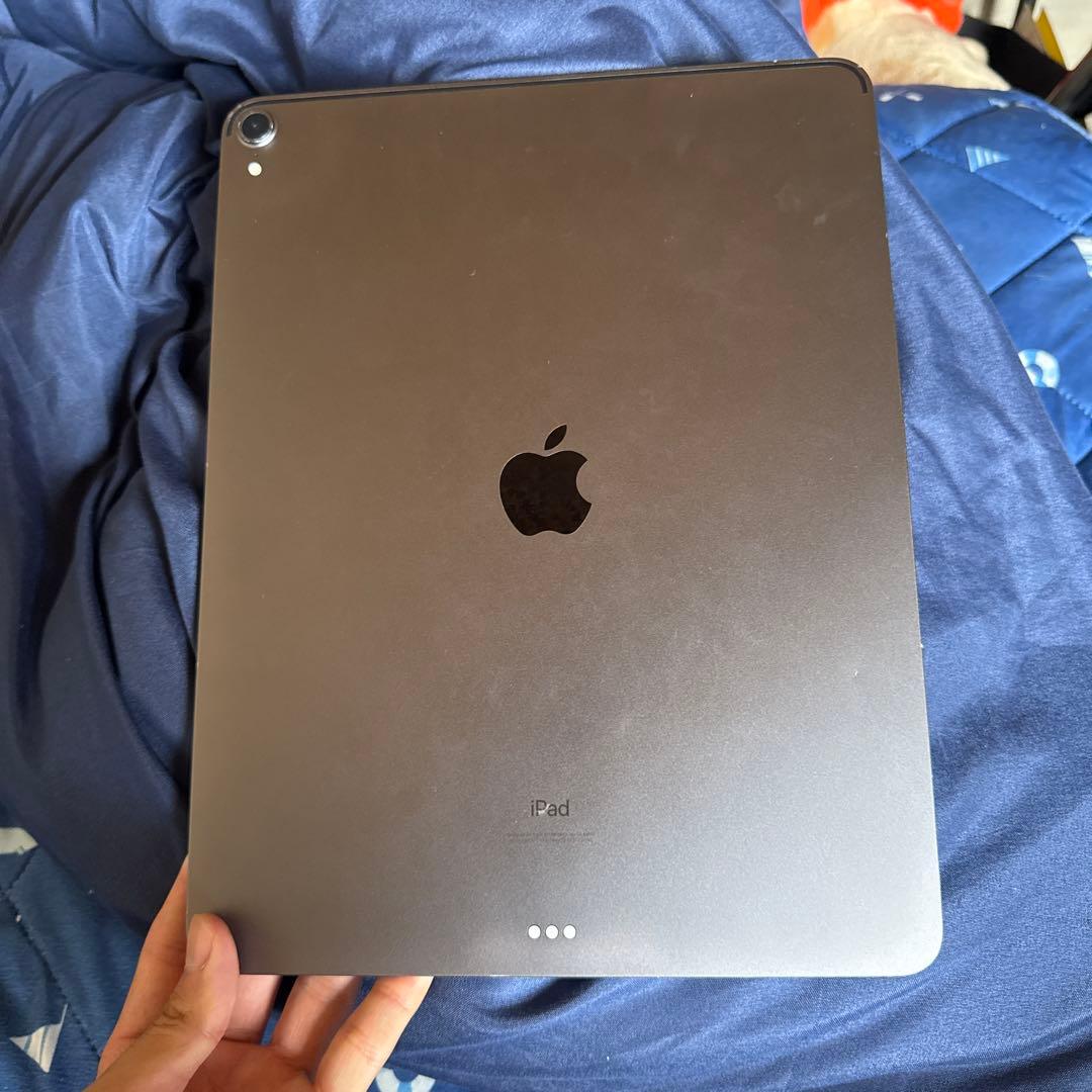 iPad Pro (12.9インチ) 第3世代 256GB スペースグレー