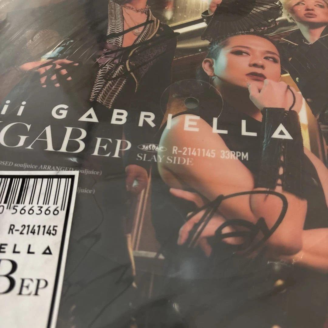 ENVii GABRIELLA 直筆サイン入り　EP