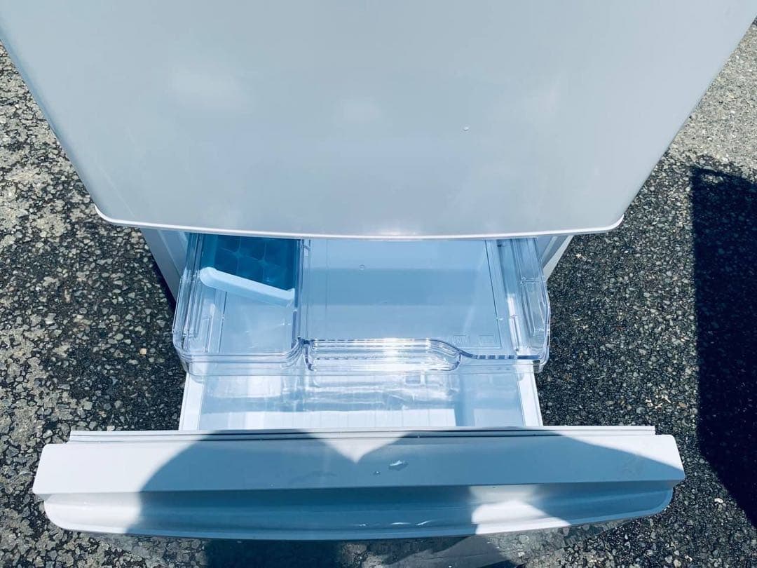 ♦MITSUBISHI ノンフロン冷凍冷蔵庫【2023年製】MR-P17J-W