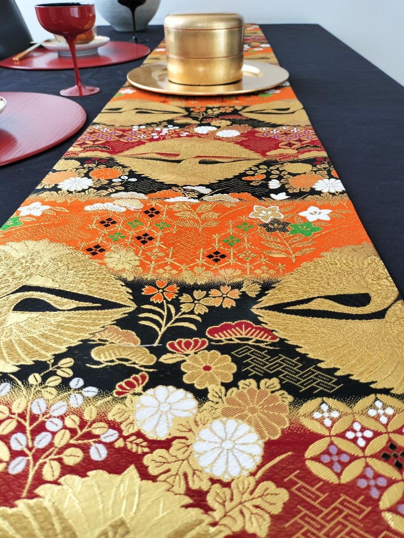 ルブの森★　A474★高級全通‼️お祝い‼️テーブルランナー2m23cm