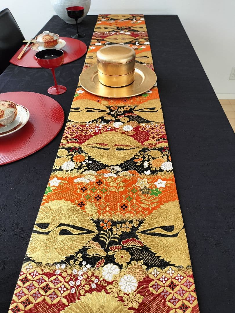 ルブの森★　A474★高級全通‼️お祝い‼️テーブルランナー2m23cm