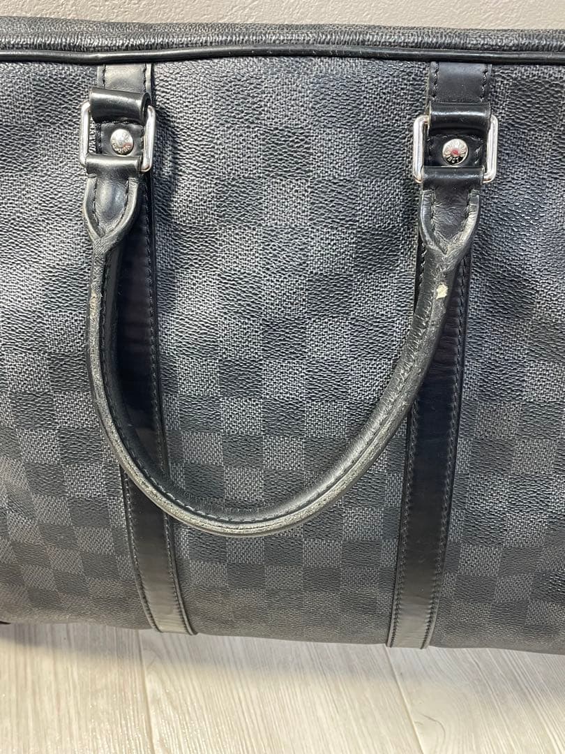 LOUIS VUITTONダミエ グラフィット ポルトドキュマン ヴォワヤージュ