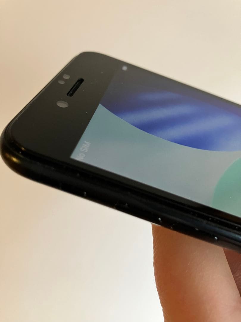 【中古・箱付き】Apple iPhone SE3 64GB スペースグレー 本体