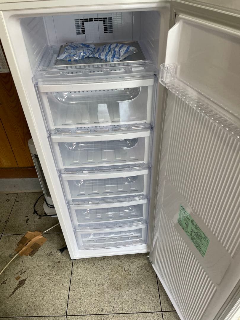 三菱電機 冷凍庫 2024年製 自分で取る埼玉東浦和