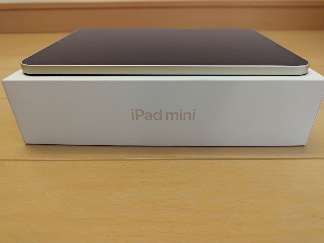 Apple iPad mini 第6世代 64GB スターライト Wi-Fi