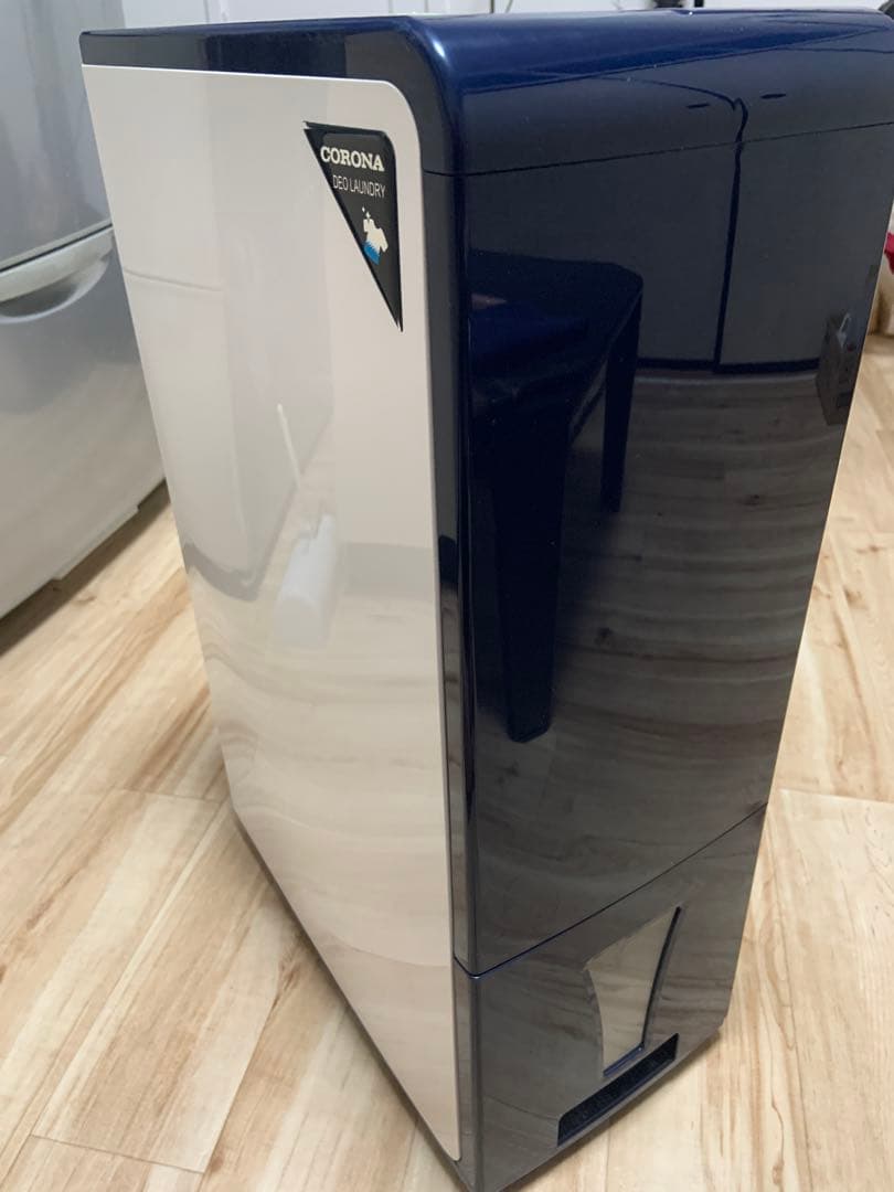 （美品）CORONA　コロナ　衣類乾燥除湿機　CD-H1819　2020年製
