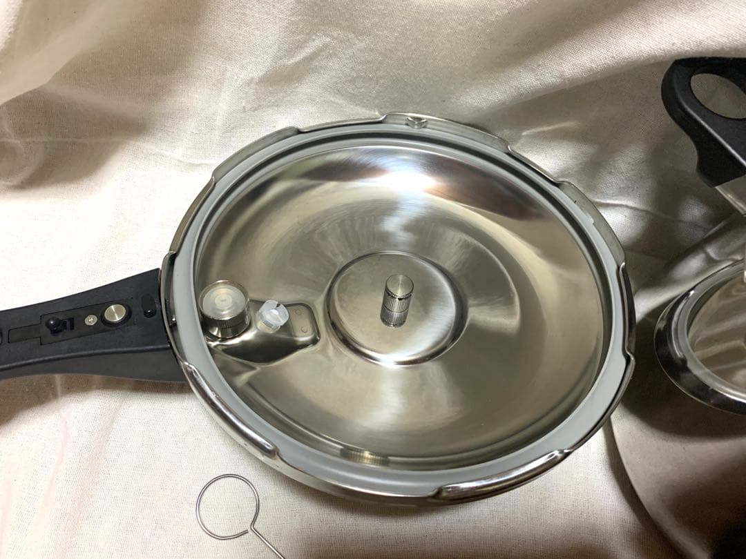 Asahi 5.5 ℓ ステンレス圧力鍋 国産