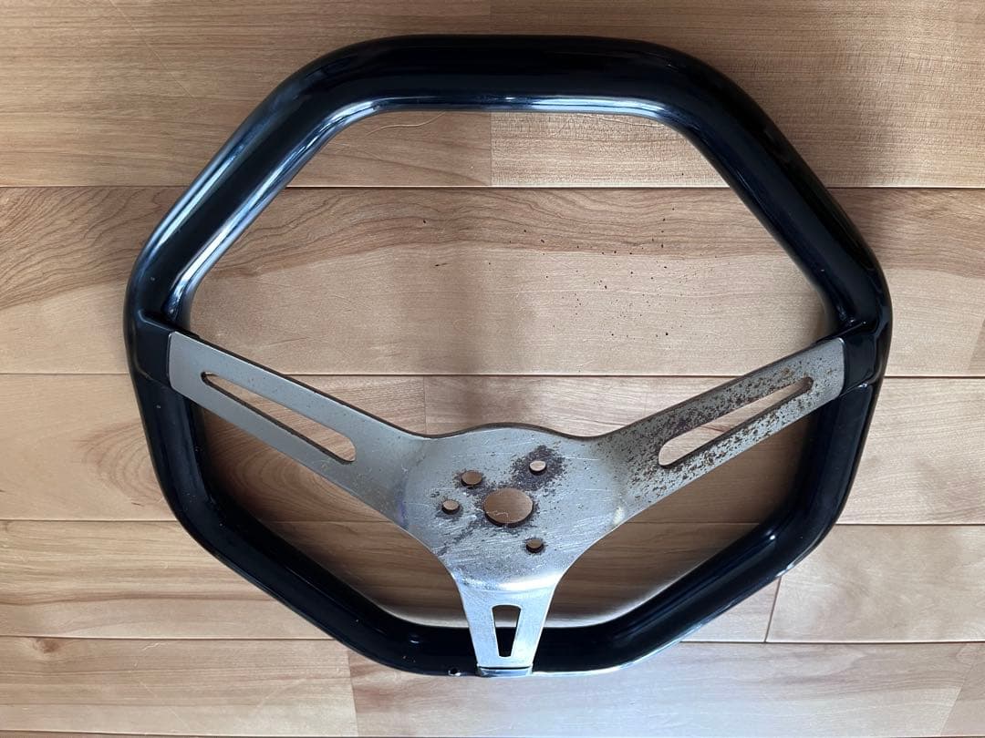 ムーンアイズ グラント オクタゴン ステアリング