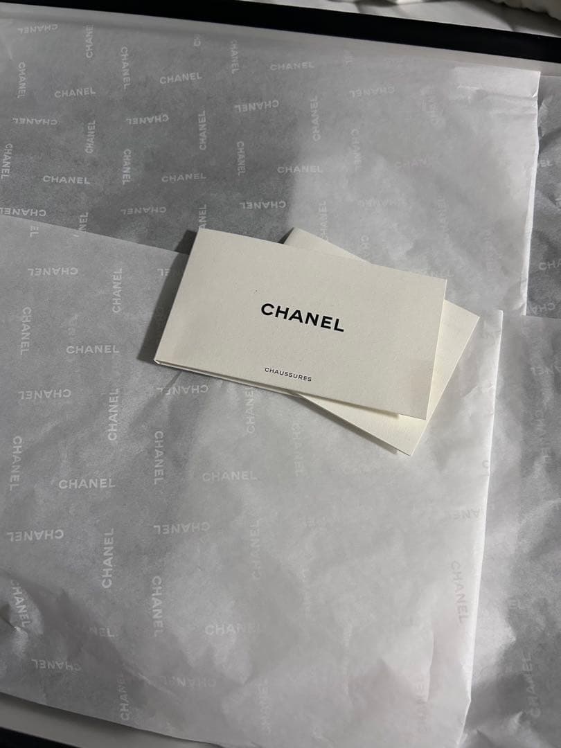 【新品未使用】CHANELレインブーツ 39 BLACK ジェニー着用