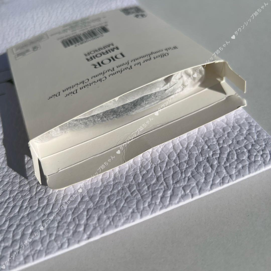 新作　DIOR ディオール ノベルティ　コンパクトミラー カバー付き　10点